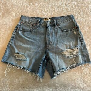 Madewell Relaxed Mid-Length Distressed Denim Shorts size 28/6